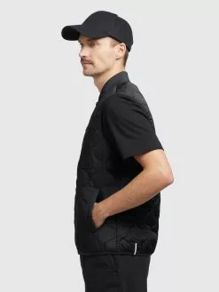 Khujo Vestes Sans Manches Gilet Liel Homme Noir -Khujo Soldes Boutique 1629d4b76d58b66ce716ed9942fec4af