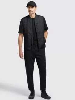 Khujo Vestes Sans Manches Gilet Liel Homme Noir -Khujo Soldes Boutique 73a419389e59da28749c7d062ef74101