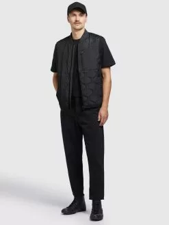 Khujo Vestes Sans Manches Gilet Liel Homme Noir -Khujo Soldes Boutique 9fbd884c0f6eda852984e15157647416