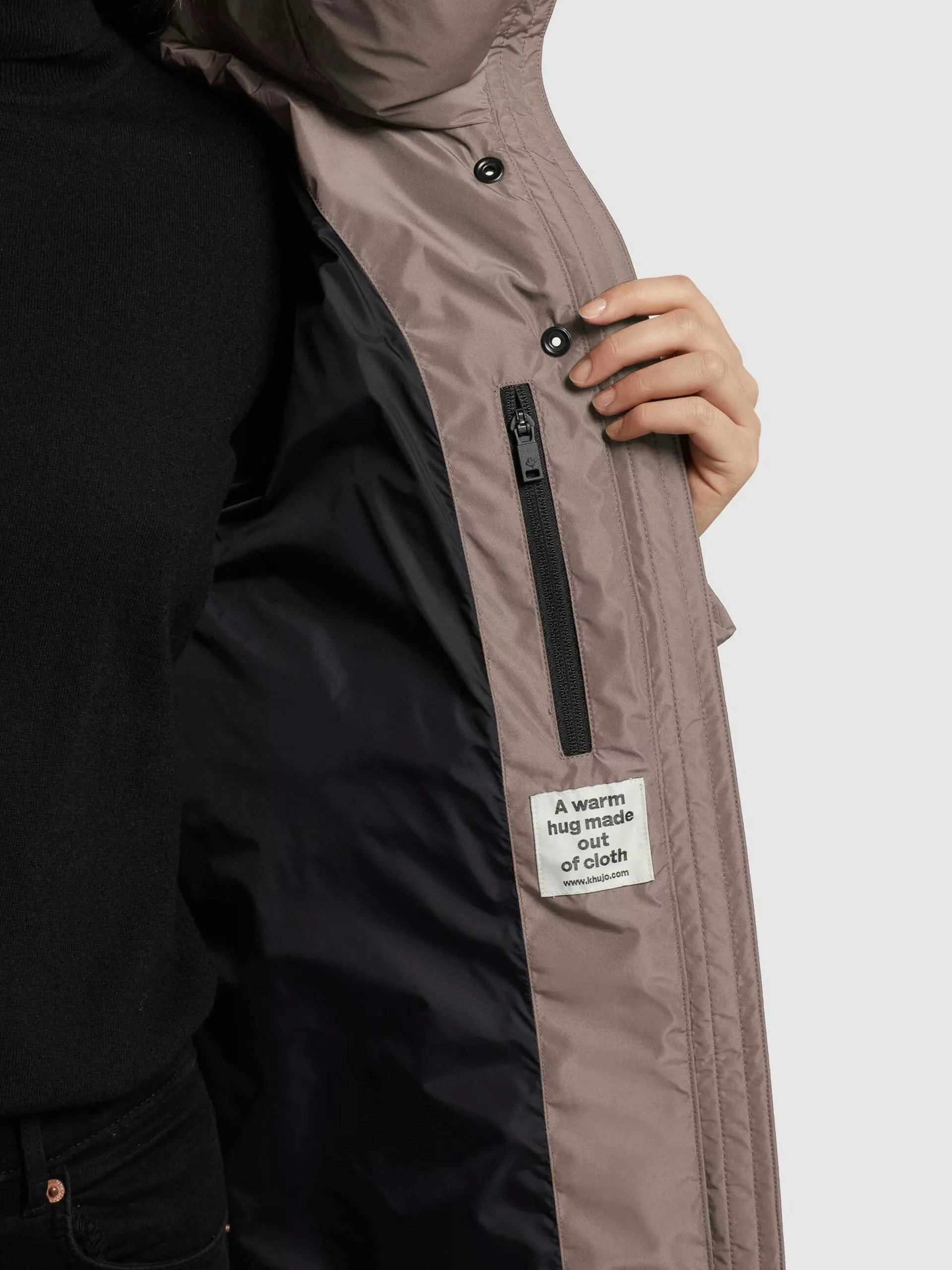 Khujo Vestes Dhiver Veste D’hiver Jordis 4 Femme Taupe 10 Khujo Vestes Dhiver Veste D’hiver Jordis 4 Femme Taupe – Image 8