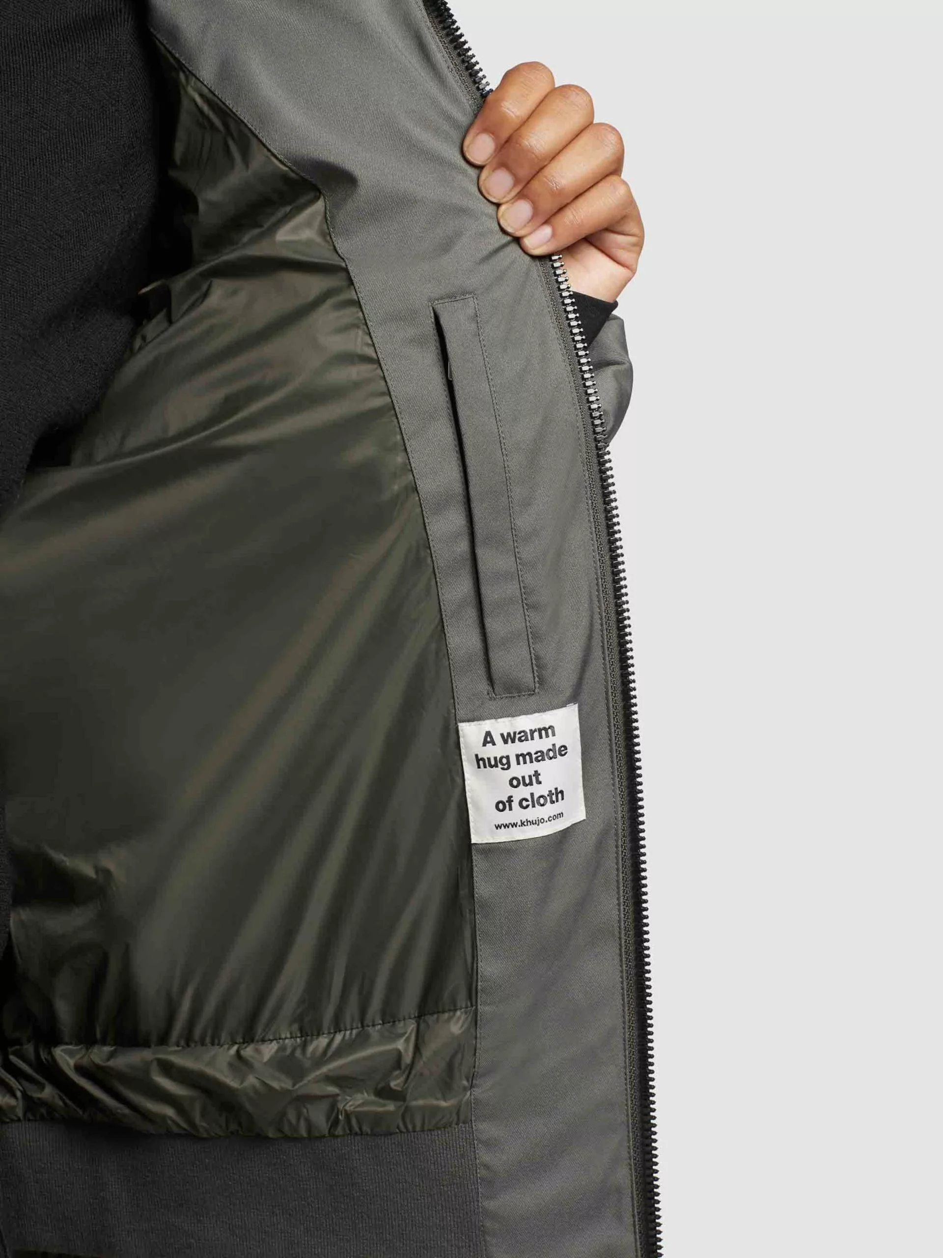 Khujo Vestes Dhiver Veste D’hiver Japura 2 Femme Kaki 8 Khujo Vestes Dhiver Veste D’hiver Japura 2 Femme Kaki – Image 6