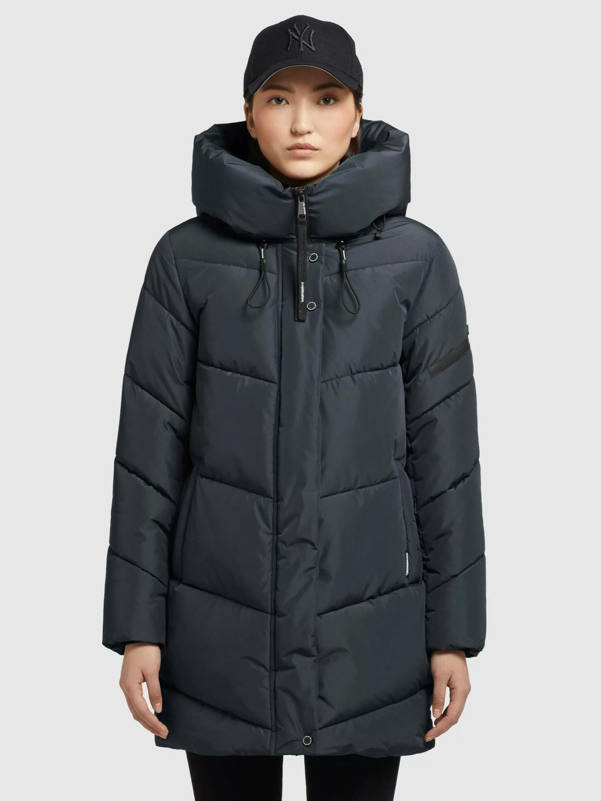 Khujo Vestes Dhiver Veste D’hiver Jordis 4 Femme Bleu Foncé 4 Khujo Vestes Dhiver Veste D’hiver Jordis 4 Femme Bleu Foncé – Image 2